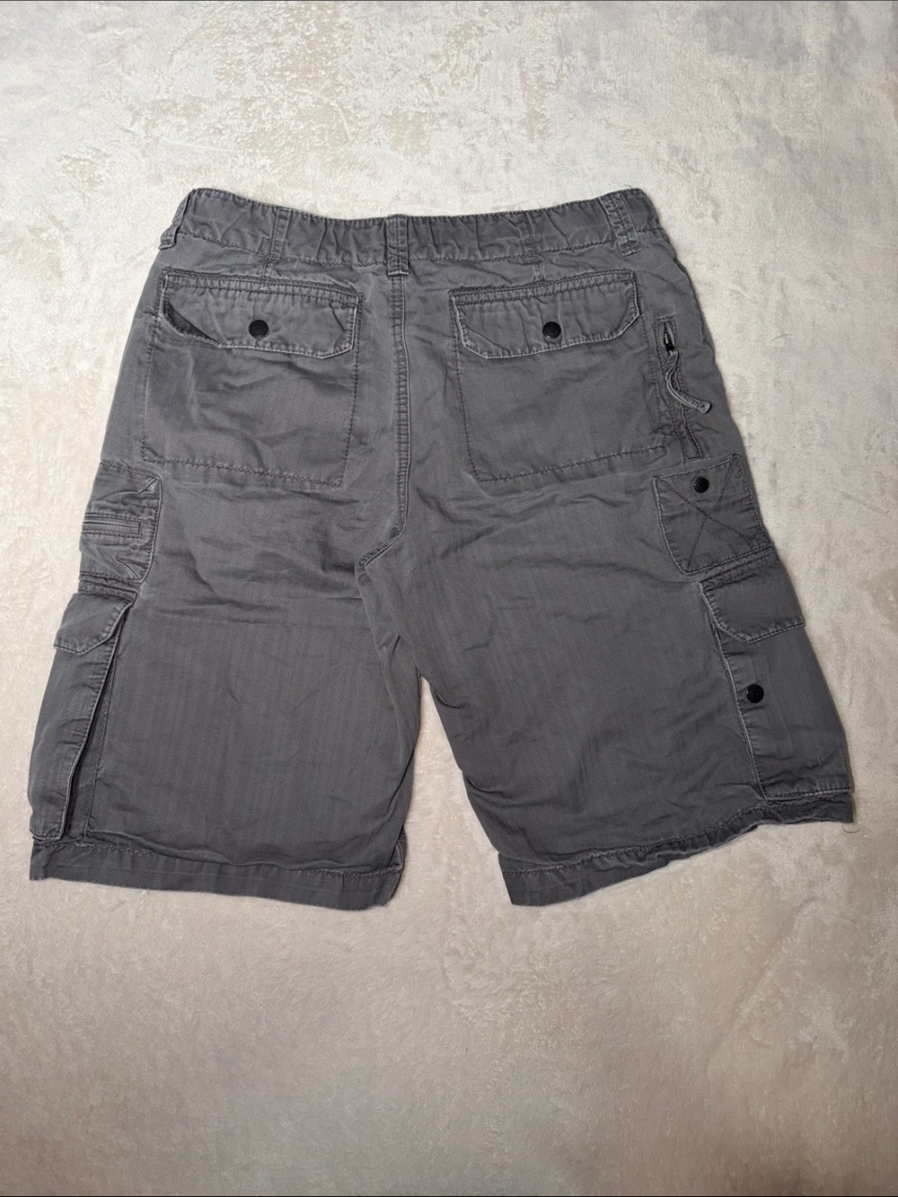 Old Navy Surplus Company Gray Cargo Shorts Mens W32 Vintage Fall ‘08 Utility Y2K - Picture 7 of 16